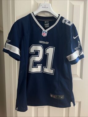 NFL cowboys onfield jersey #21 Elliott size Medium